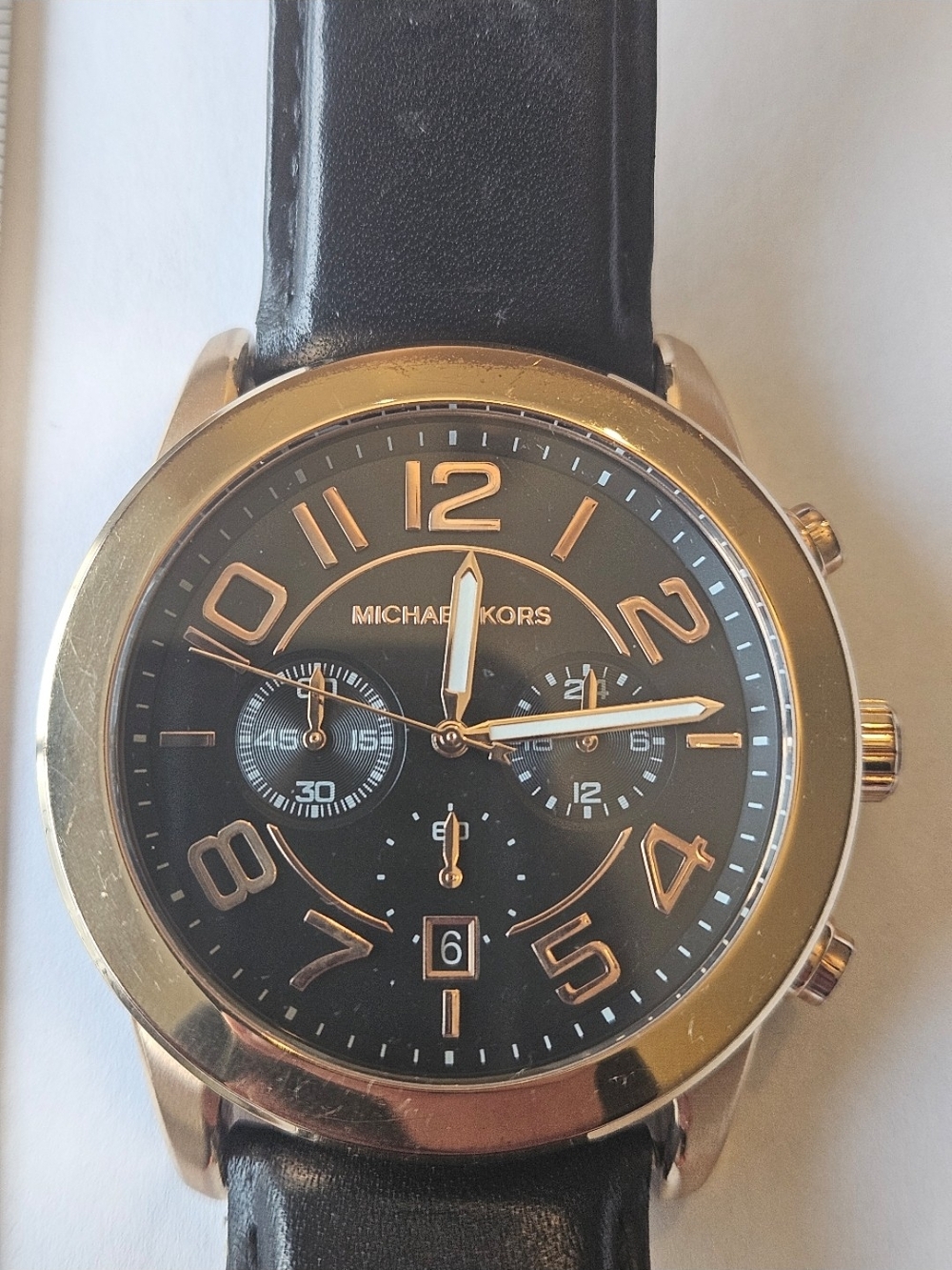 Michael Kors - Large Chronograph Leather Strap Watch - MK8289